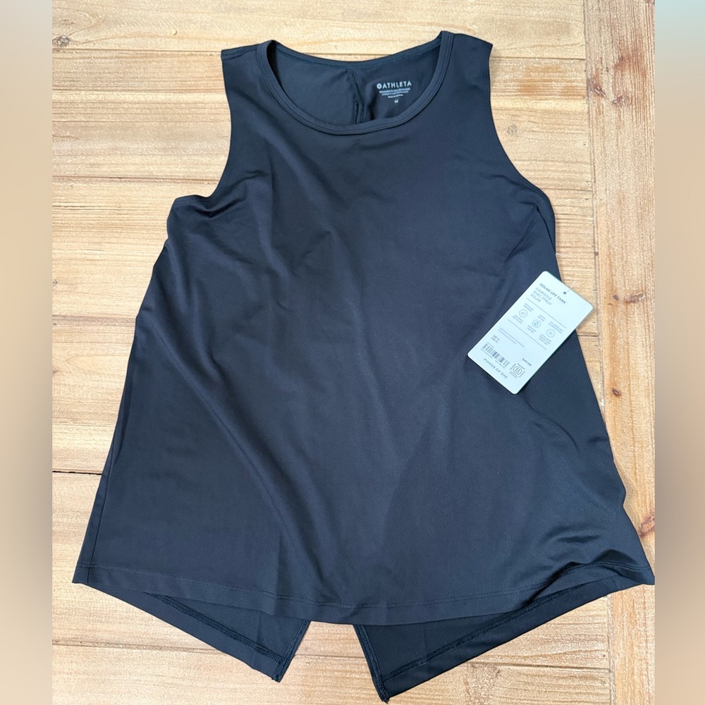 ⭐️ BUNDLE 2️⃣ Athleta Women's Solar UPF Tanks ⭐️
Size M - Picture 6 of 11